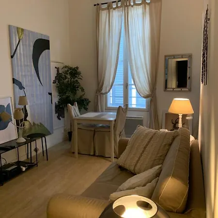 Limas Apartment