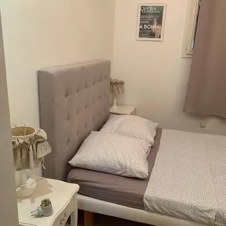 Apartment Limas Avignon